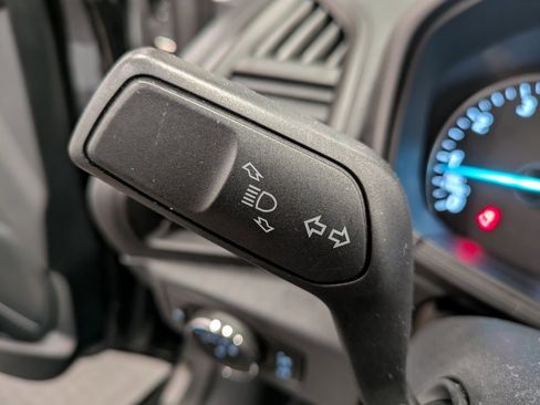 Used 2021 Ford EcoSport SE w/ SE Convenience Package image 17