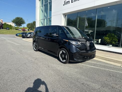 Used 2025 Volkswagen ID. Buzz Pro S RWD image 2