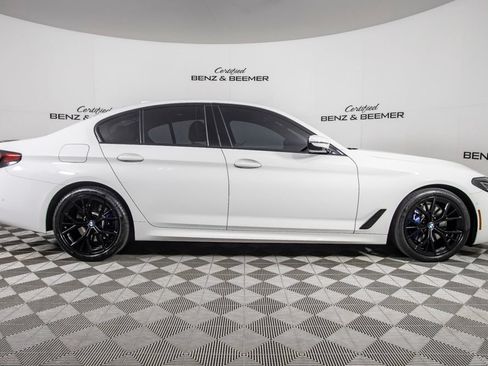 Used 2023 BMW 530i w/ M Sport Package RWD image 3