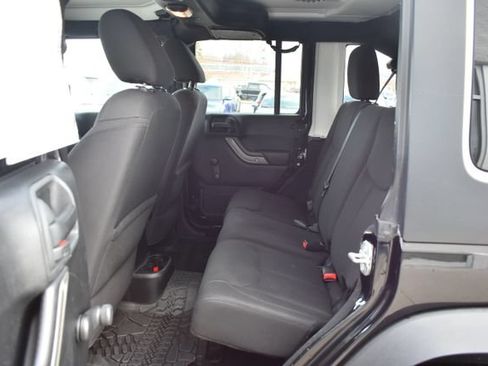 Used 2015 Jeep Wrangler Unlimited Sport AWD/4WD image 24