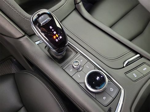 Certified 2023 Cadillac XT5 Luxury image 28