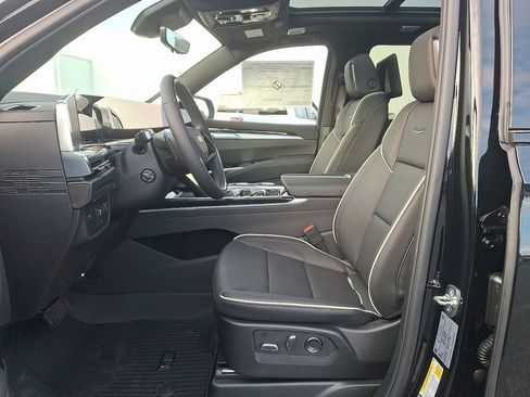New 2026 Cadillac Escalade ESV Sport image 6