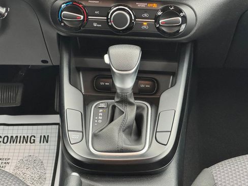 Used 2024 Kia Soul LX w/ Option Group 015 image 14