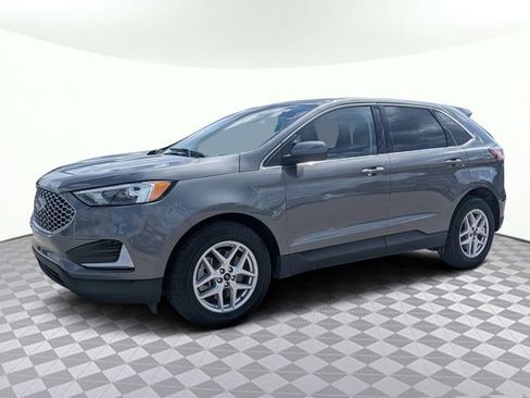 Used 2024 Ford Edge SEL AWD/4WD image 7