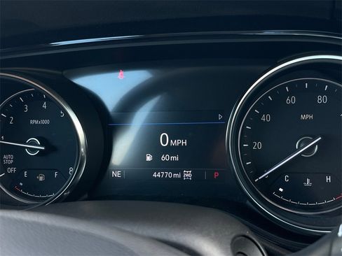 Used 2023 Buick Encore GX Essence w/ Experience Buick Package image 11