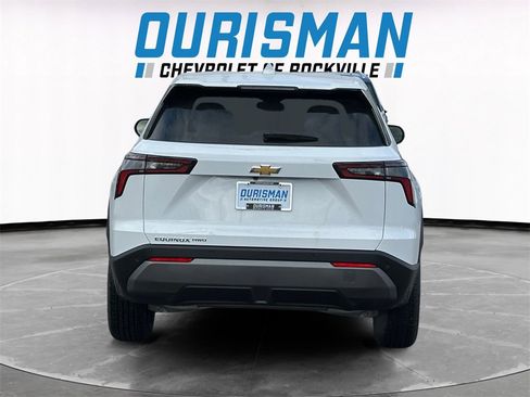 New 2026 Chevrolet Equinox LT image 5