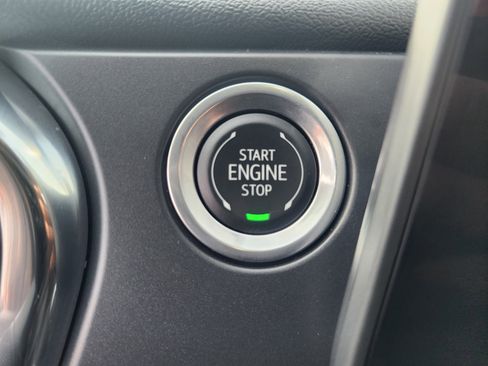 Used 2025 Chevrolet Blazer LT image 30