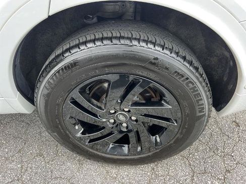 New 2024 Land Rover Discovery Sport S AWD/4WD image 16