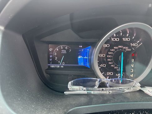 Used 2013 Ford Explorer Limited FWD image 10