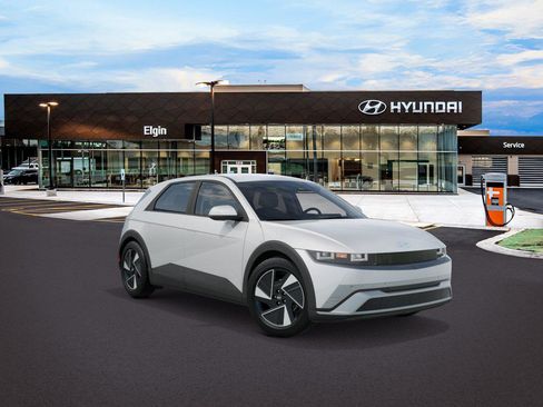New 2026 Hyundai Ioniq 5 SEL AWD/4WD image 2