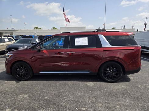 Used 2022 Kia Carnival SX Prestige FWD image 4