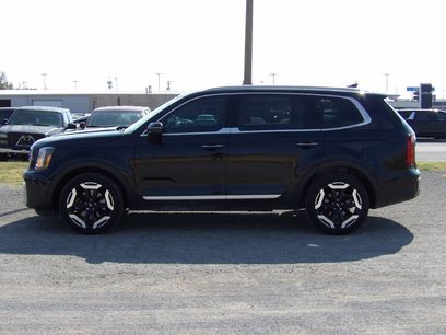 Used 2024 Kia Telluride S
