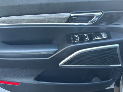 Used 2021 Kia Telluride EX w/ EX Premium Package image 18