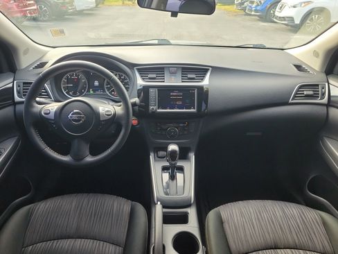 Used 2019 Nissan Sentra SV image 16
