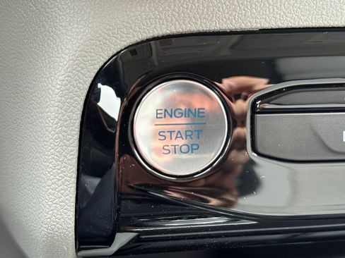 Used 2024 Ford Escape Active w/ Tech Pack #2 FWD image 22