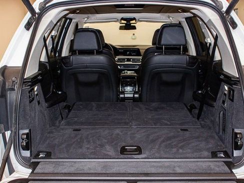 Used 2019 BMW X7 xDrive50i w/ Executive Package image 15