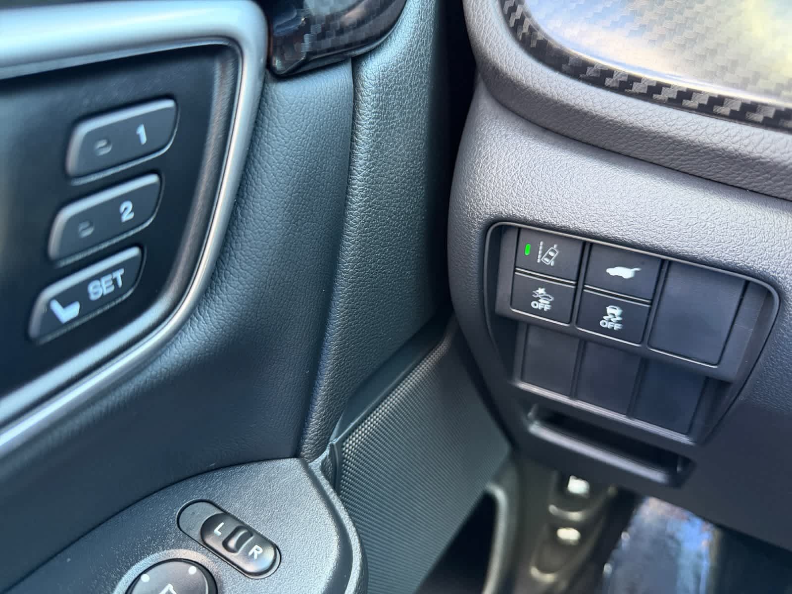 Used 2020 Honda CR-V Touring image 28