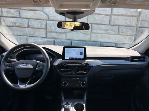 Used 2025 Ford Escape Active FWD image 10