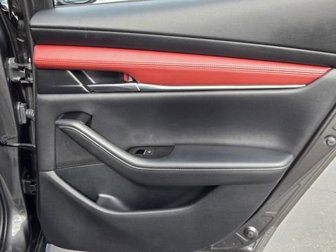 Used 2022 MAZDA MAZDA3 s image 28