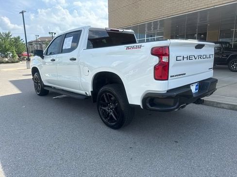 Used 2022 Chevrolet Silverado 1500 Custom Trail Boss w/ Safety Confidence Package AWD/4WD image 2