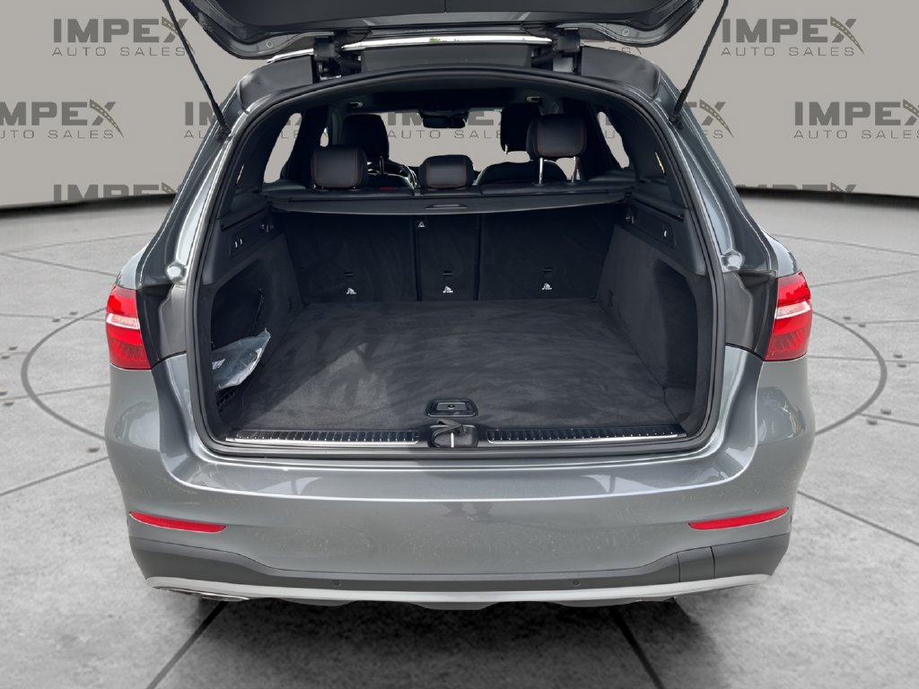 Used 2018 Mercedes-Benz GLC 43 AMG 4MATIC image 28