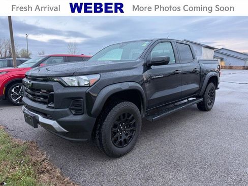 Used 2023 Chevrolet Colorado Trail Boss image 1