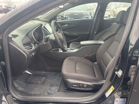 Used 2024 Chevrolet Malibu LT image 13