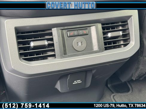 New 2026 Ford F250 Lariat w/ Black Appearance Package image 25