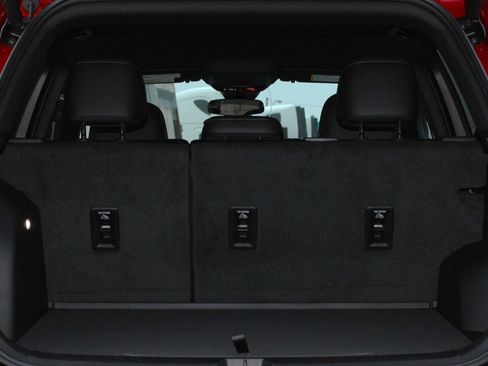 New 2026 Chevrolet Equinox LT w/ Convenience Package II image 13