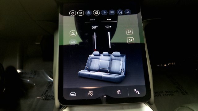 Used 2024 Lucid Air Pure RWD image 71