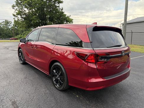 Used 2023 Honda Odyssey Sport image 7
