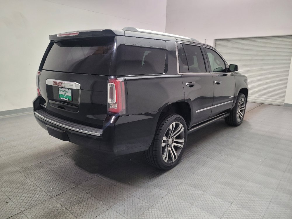 Used 2017 GMC Yukon Denali w/ Open Road Package AWD/4WD image 9
