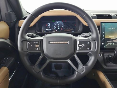 Used 2026 Land Rover Defender 110 S AWD/4WD image 18