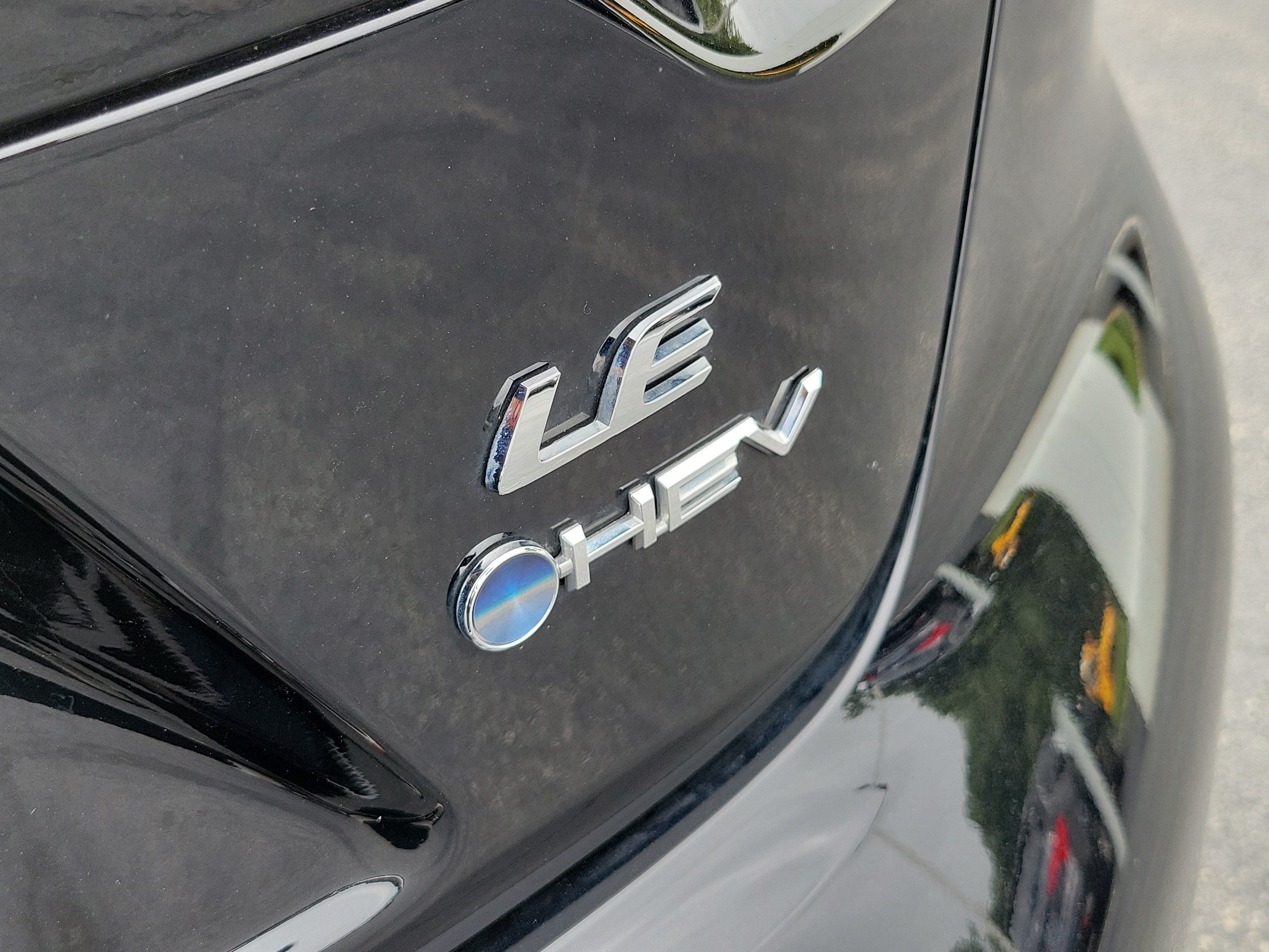 Certified 2025 Toyota Corolla LE w/ LE Premium Package FWD image 9