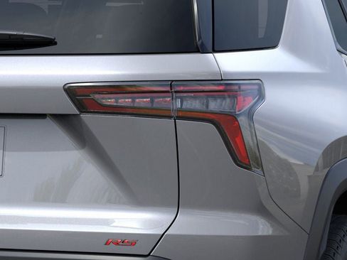 New 2026 Chevrolet Equinox RS w/ LPO, Floor Liner Package image 11