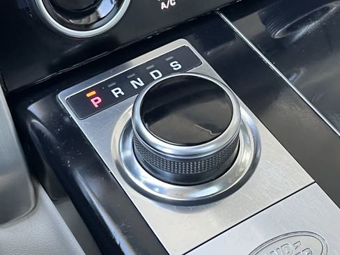 Used 2019 Land Rover Range Rover HSE AWD/4WD image 29