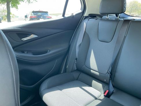 Used 2025 Buick Encore GX Preferred FWD image 42