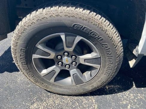 Used 2016 Chevrolet Colorado Z71 AWD/4WD image 7