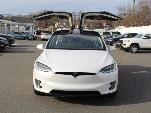 Used 2017 Tesla Model X 100D image 3