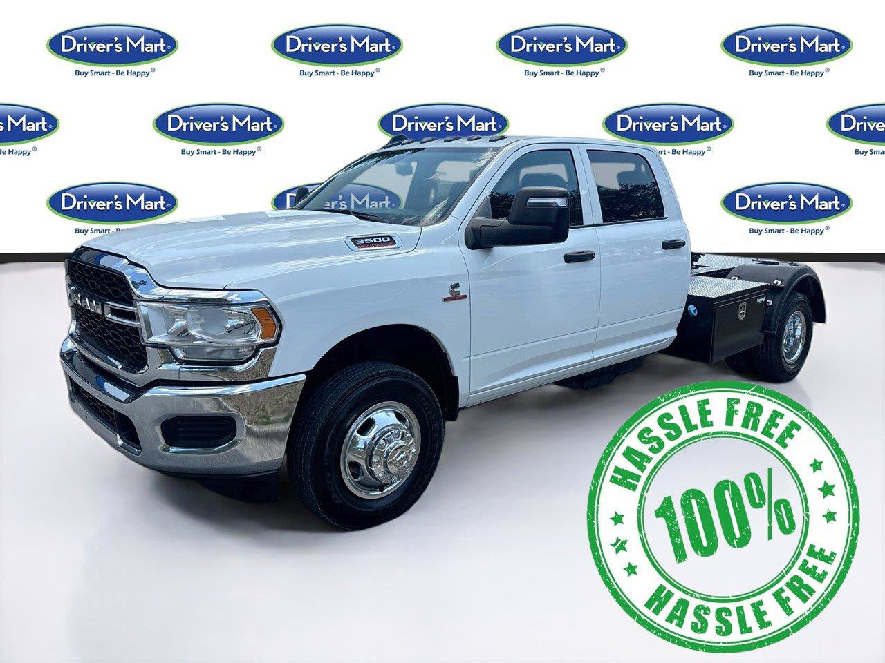 Used 2023 RAM 3500 Tradesman w/ Chrome Appearance Group AWD/4WD image 3