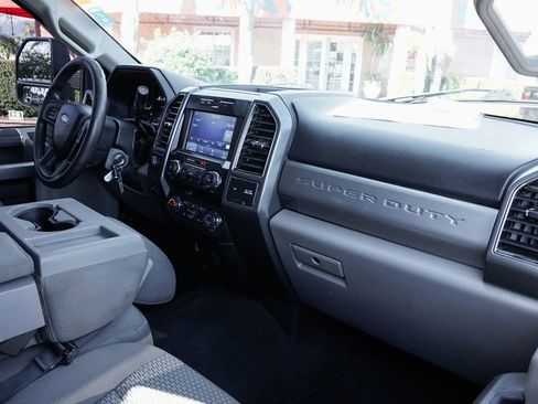 Used 2021 Ford F350 XLT AWD/4WD image 35