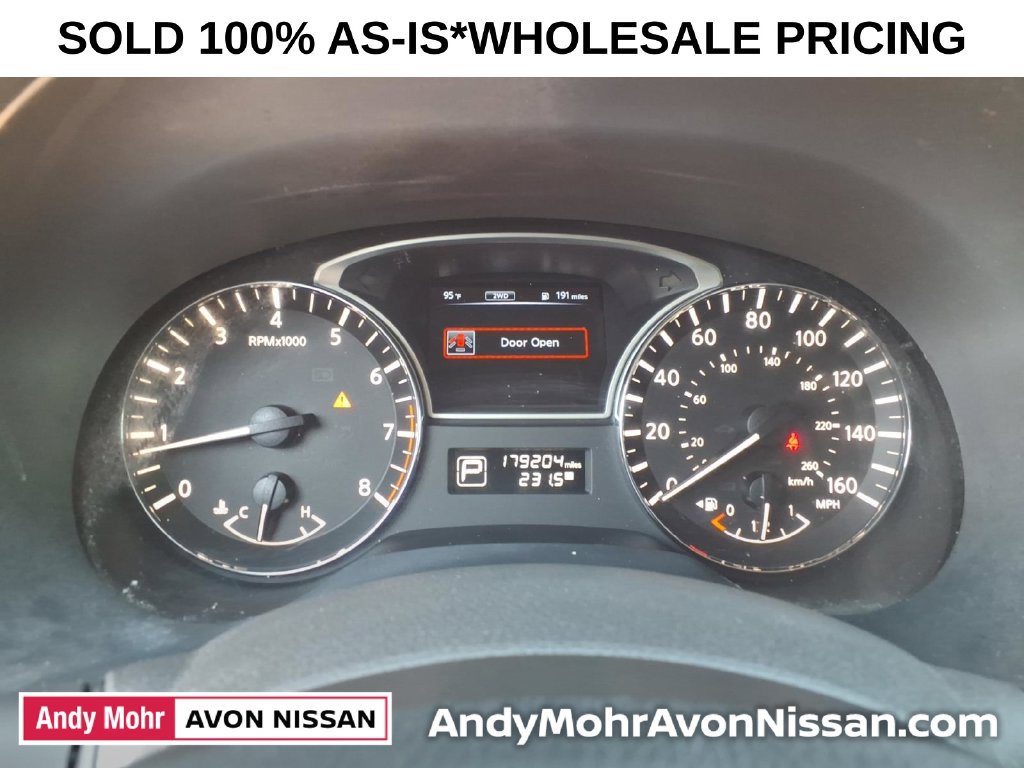 Used 2015 Nissan Pathfinder SV w/ Trailer Tow Package FWD image 22
