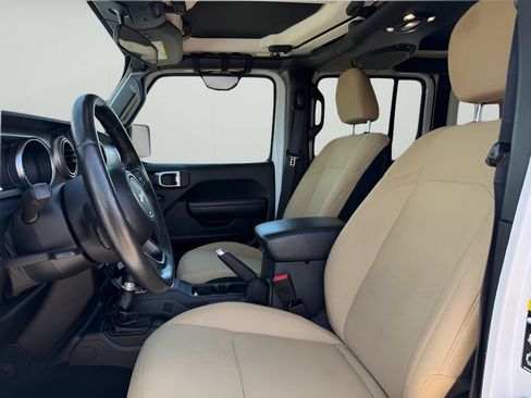 Used 2020 Jeep Wrangler Unlimited Sport AWD/4WD image 9