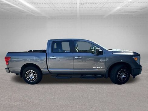 Used 2021 Nissan Titan SV w/ Accessory Utility Package RWD image 4