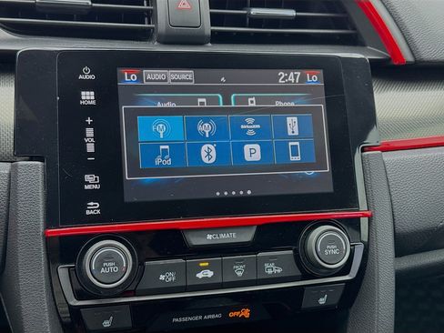 Used 2018 Honda Civic EX image 11