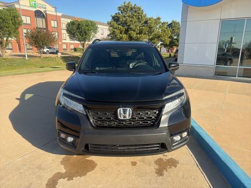 Used 2019 Honda Passport Touring image 3