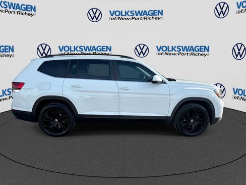 Used 2021 Volkswagen Atlas SE w/ Panoramic Sunroof Package FWD image 15
