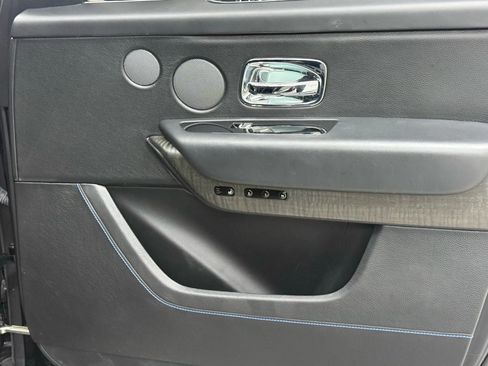 Used 2019 Rolls-Royce Cullinan image 13
