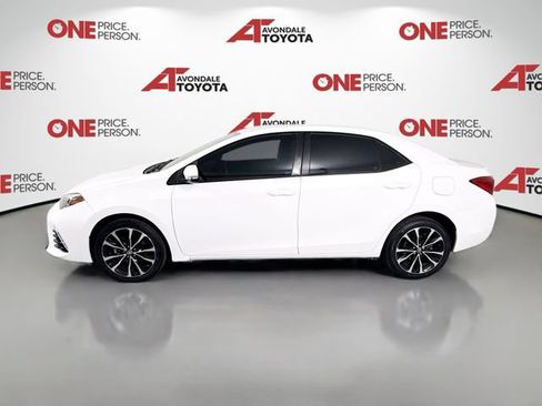 Certified 2019 Toyota Corolla SE w/ Carpet Mat Package (TMS) FWD image 5