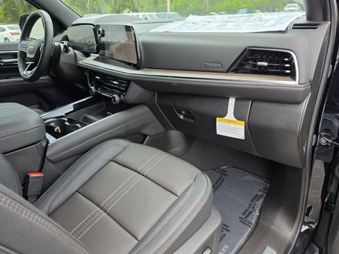 New 2026 Chevrolet Tahoe High Country RWD image 14